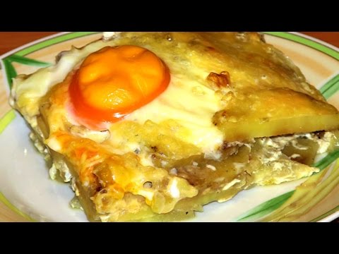 Картофель по-французски запеченный под яйцами / Рецепт блюда из картофеля
