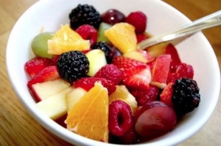 Рецепт легкого десерта из фруктов