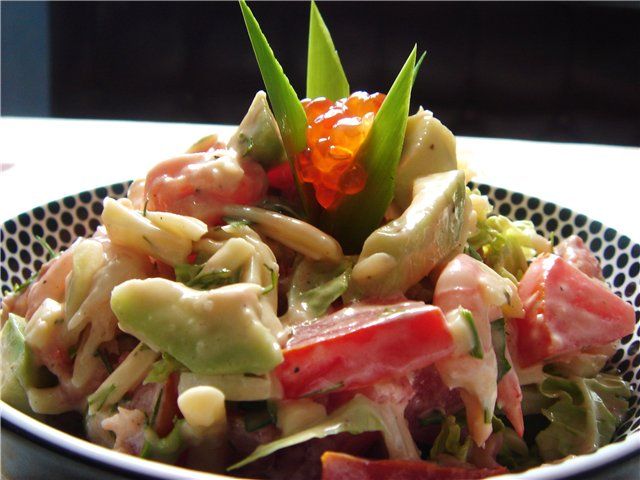 Рецепт - Салаты с морепродуктами : Салат из авокадо с креветками