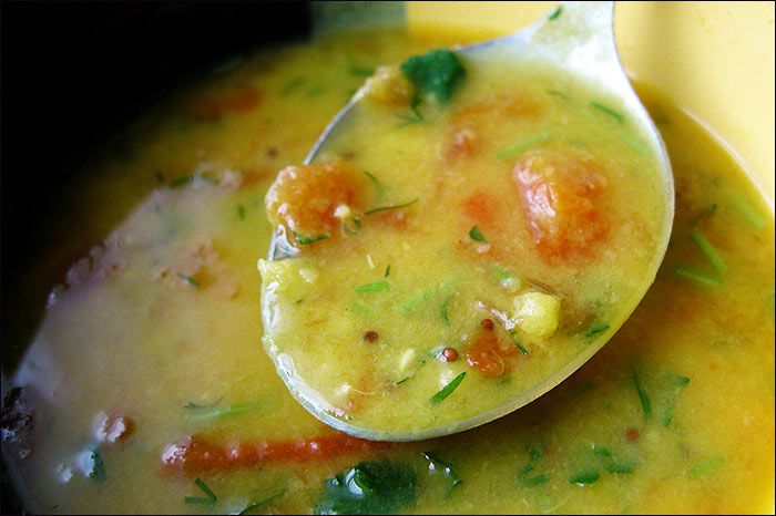 Таматар тур-дал (суп из тур - дала с помидорами)