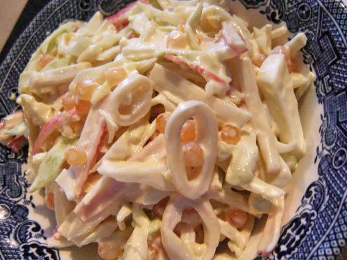 Рецепт - праздничный салат из кальмаров